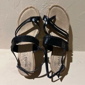 Vintage Y2K Mudd Wedge Black Strappy Ankle Buckle Sandals Women’s Size 9